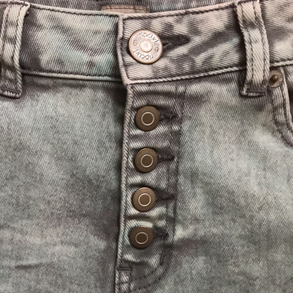 Rip Curl 5 button green acid washed jean shorts sz 5 - Picture 2 of 6